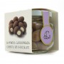 Almendras garrapiñadas con chocolate negro y polvo de cacao